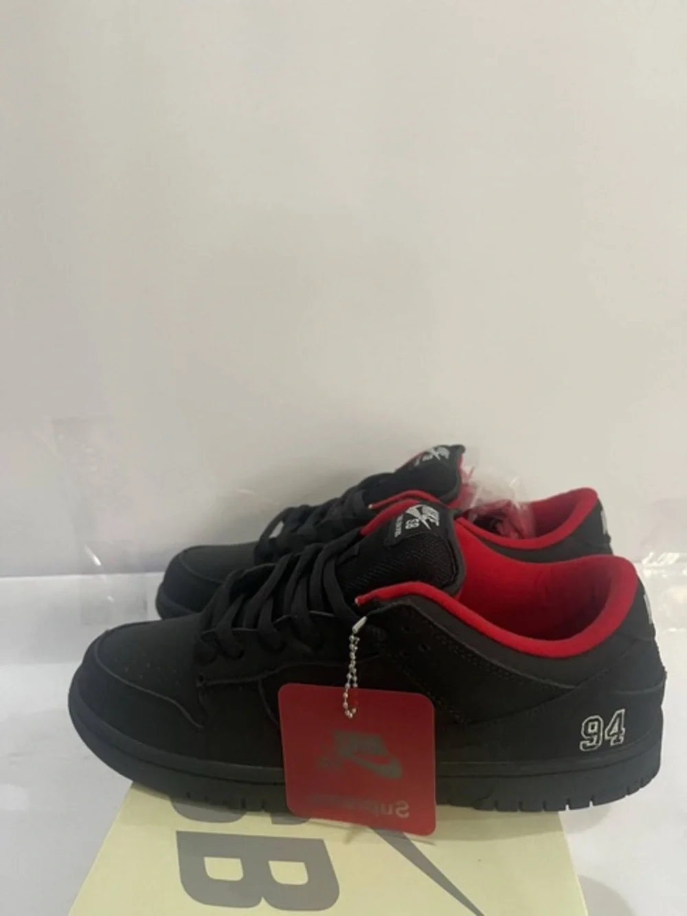 Nike low top
